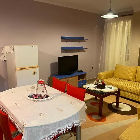 Apartamento In Mali I Robit Golem Golem (Tirana)